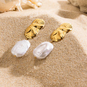 Perla Libre — Freshwater Pearl Geometric Drop Earrings