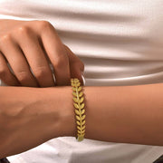 Aurora Classic Loop — 18K Gold Plated Bangle