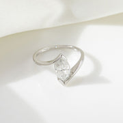Étoile Élancée – 1.0ct Marquise-Cut Certified Moissanite Ring