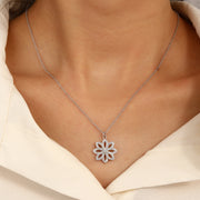 Fleur de Grâce — 925 Sterling Silver Flower Blossom Necklace